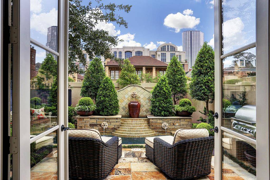 New Construction Houston Patio Homes