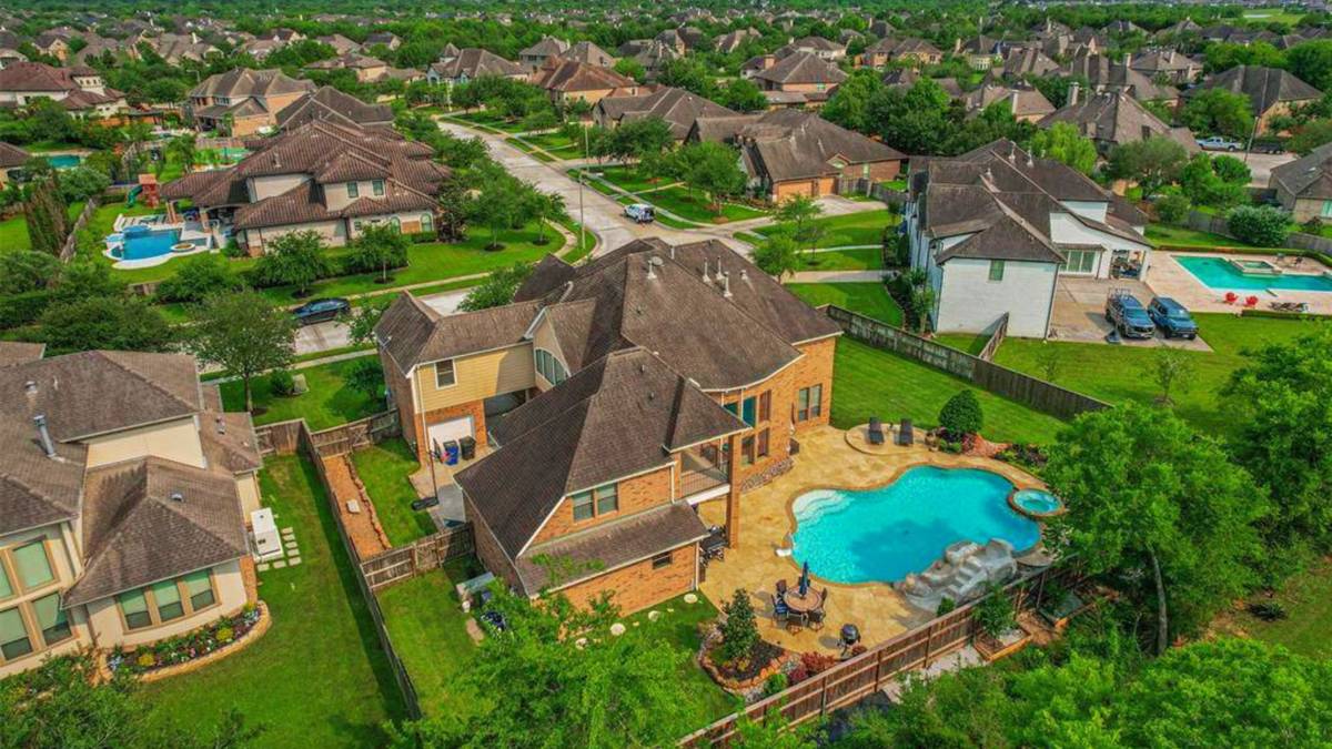 The 17 Best Houston Suburbs: 2022 Ranking