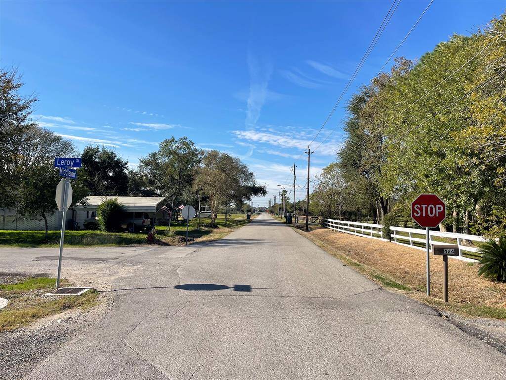 Looking west toward 146 at Leroy St. & Middleton St.