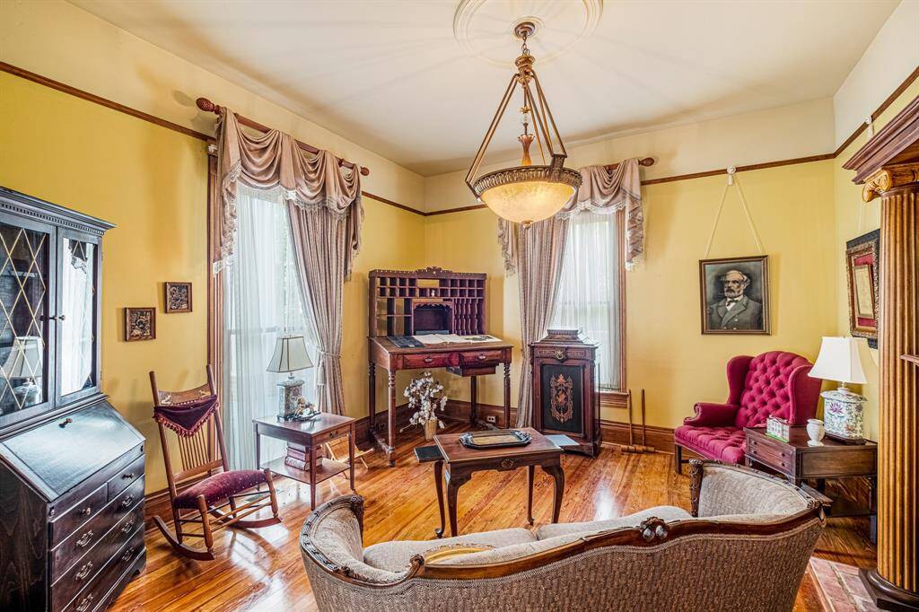 Property Image 12