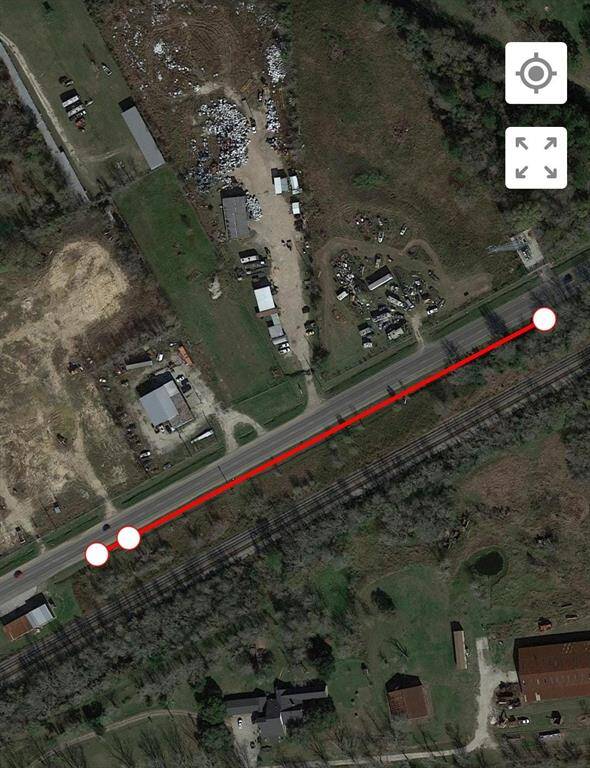 Length of both tracts represented by the white dots and red line.