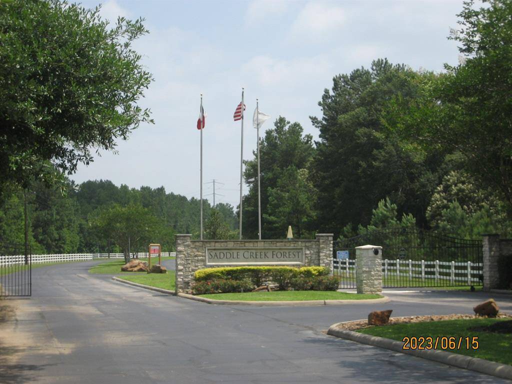 Lots 14, 15 & 16 in the subdivision, each with adjoining rear acreage not in the subdivision. Buy one, two or all.