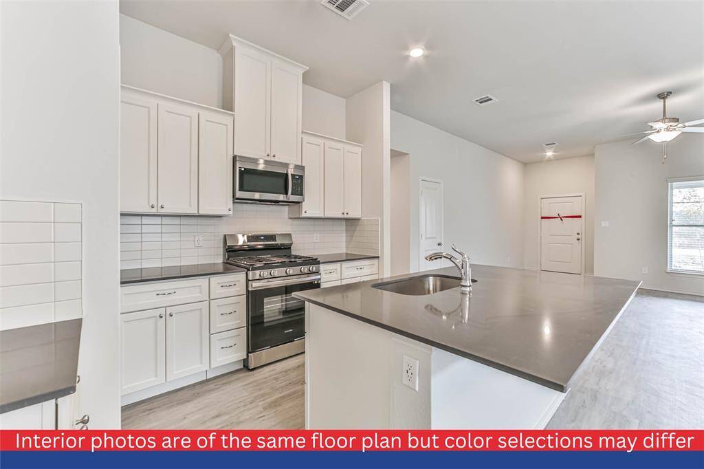 Enjoy Samsung stainless steel appliances throughout.