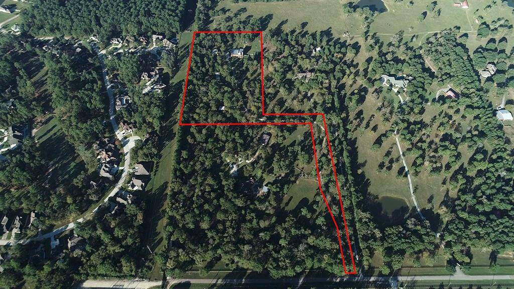 Ten wooded acres on a cul-de-sac. Montgomery ISD, no flood plain.