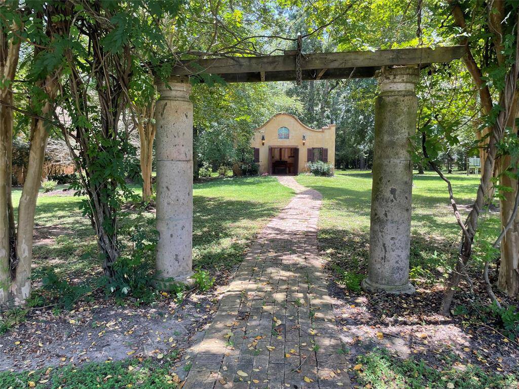 Column portal leads to the chapel