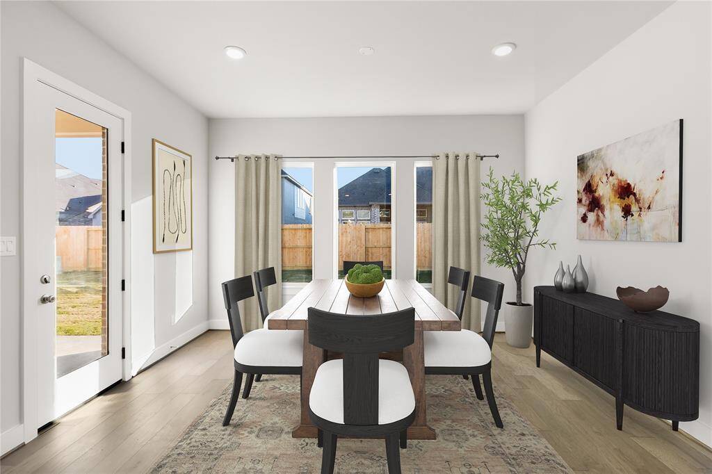 7251_TX_HART-28_STAGING_DINING-ROOM_FINAL