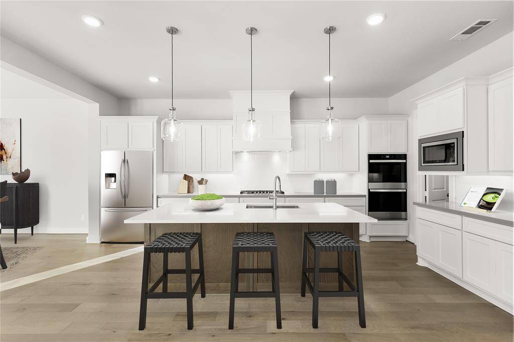 7251_TX_HART-28_STAGING_KITCHEN_FINAL
