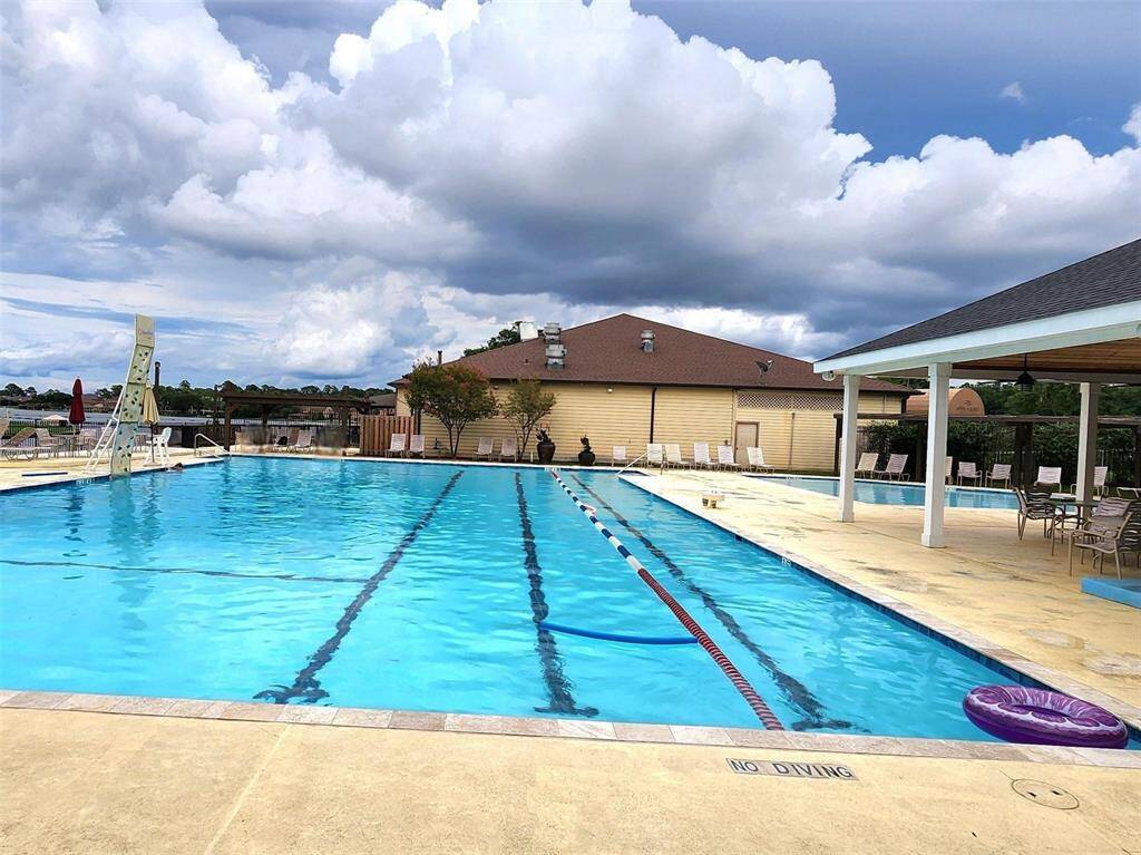 Family pool