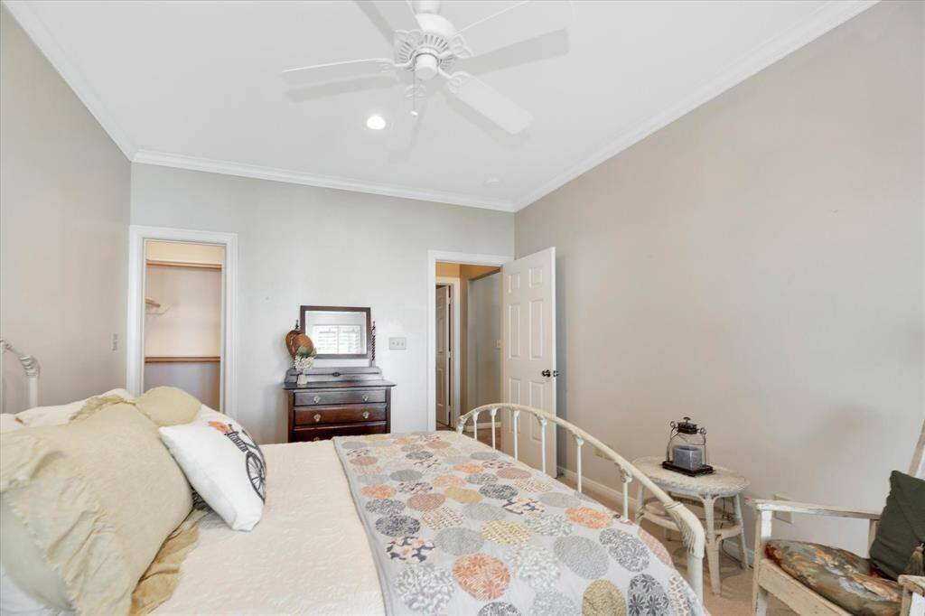 Third bedroom.