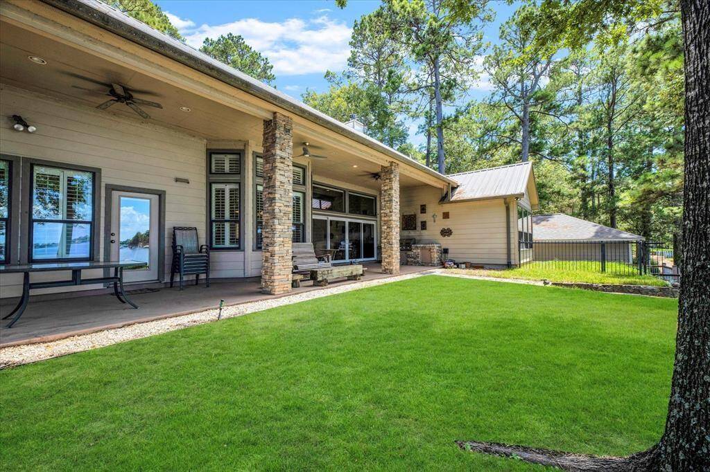 Outdoor kitchen area perfect for entertaining guest and enjoying nature.