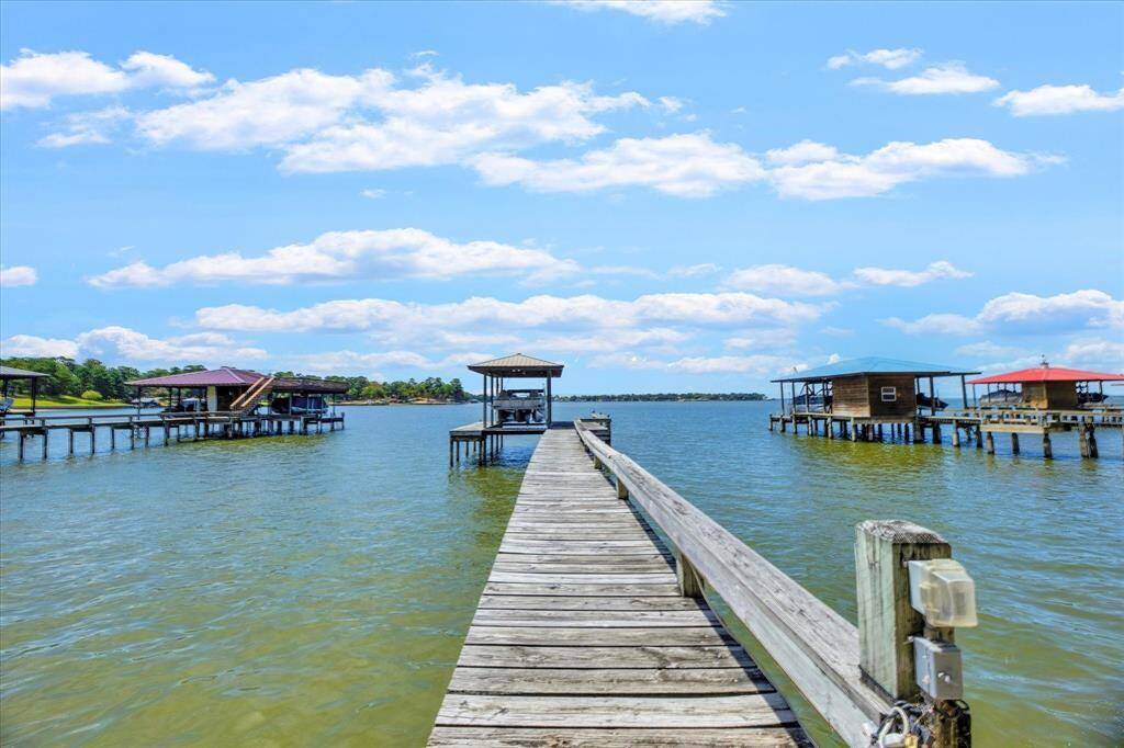 Imagine the sunsets you can watch from this pier!