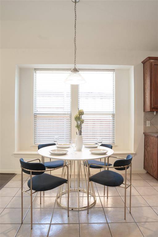 Breakfast area