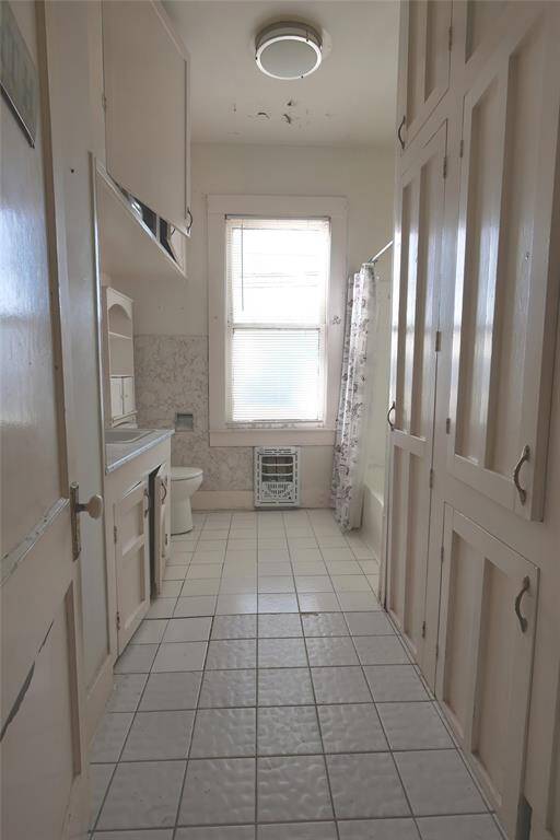 Main Bath