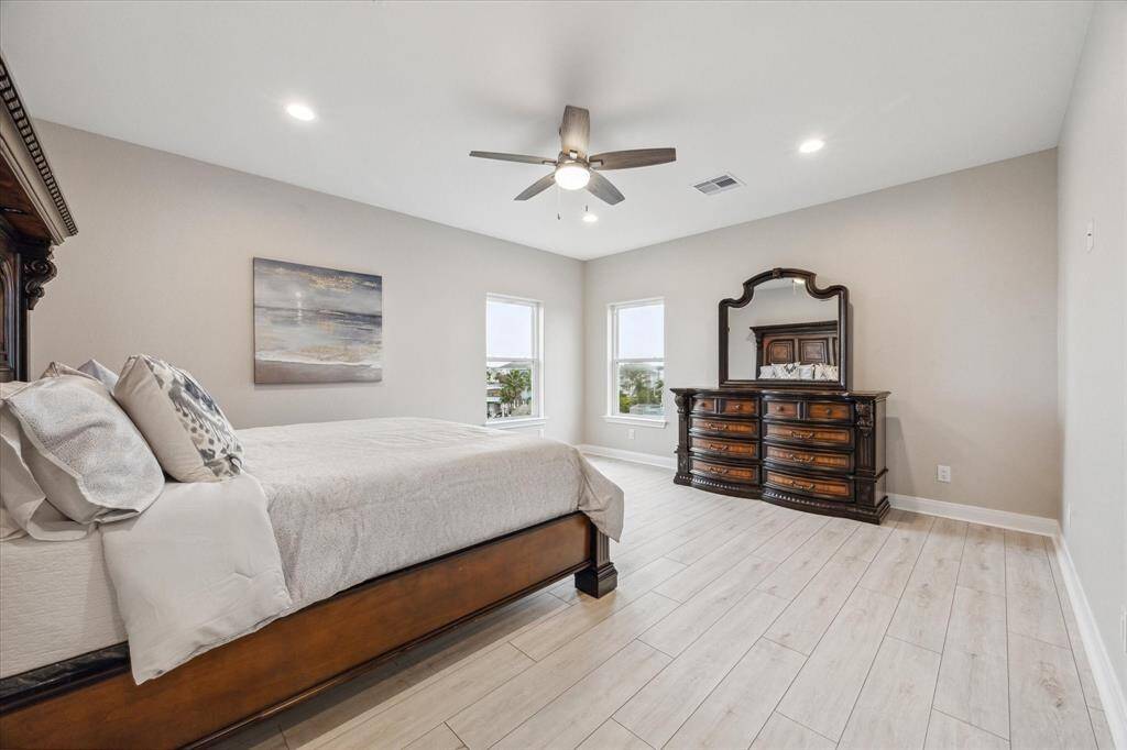 primary bedroom on 3 floor