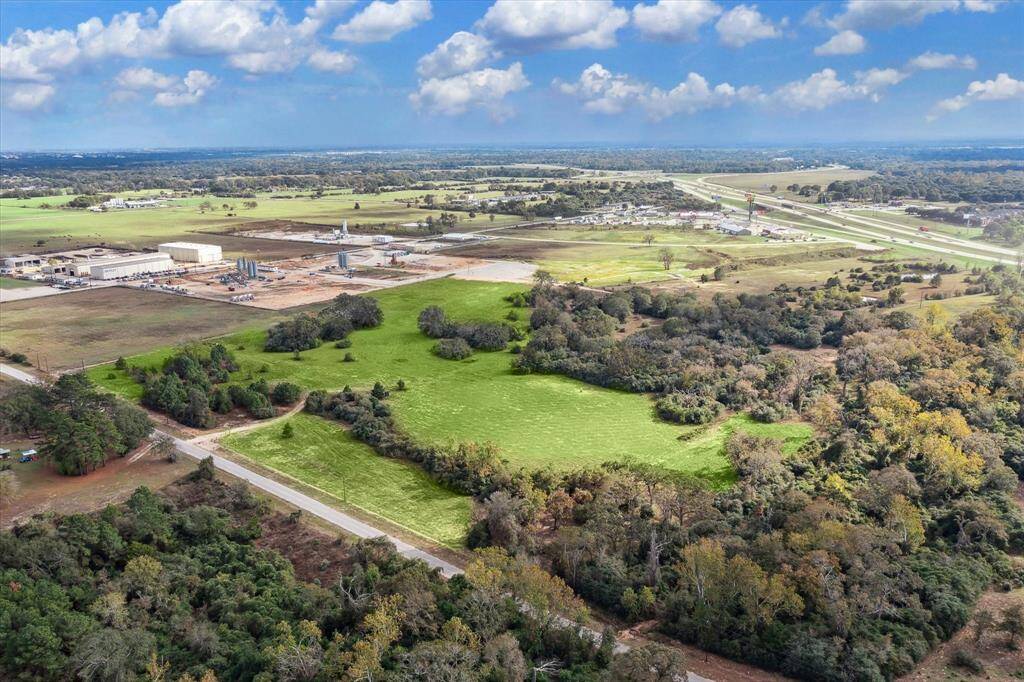 25 acres off Mack Washington ready for development!