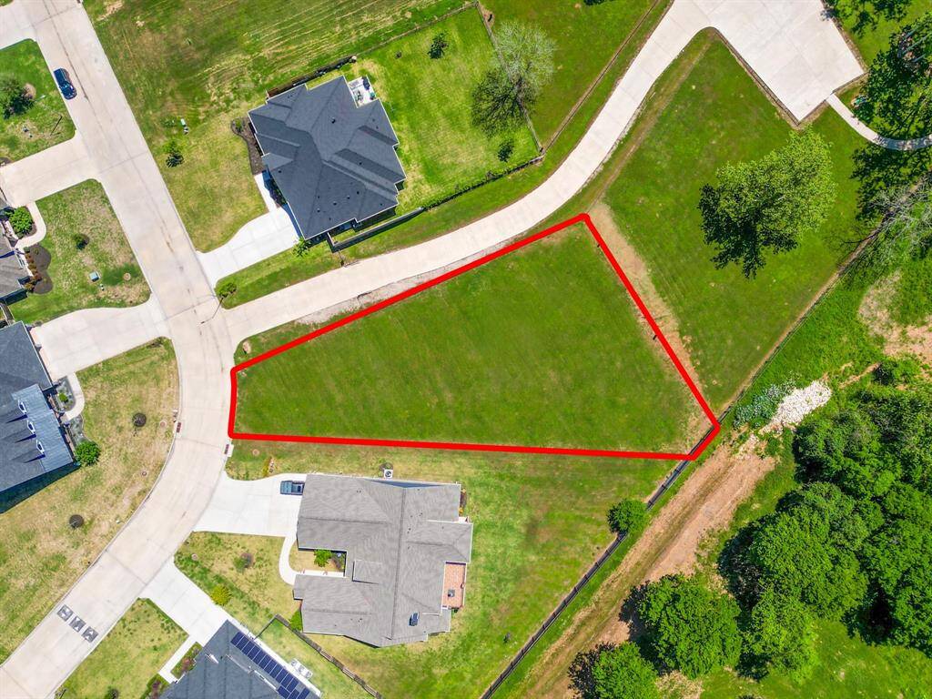 Having the the Brazos River Park as your rear neighbor creates a serene & a lovely view! 3033 Whispering Pecans Dr. Fulshear, TX 77441
