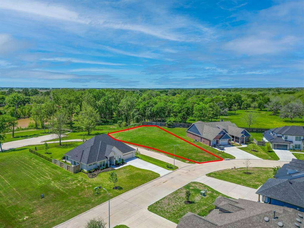 No Back Neighbors & You have a View of Brazos River!  3033 Whispering Pecans Dr. Fulshear, TX  77441!  3033 Whispering Pecans Dr. Fulshear, TX  77441