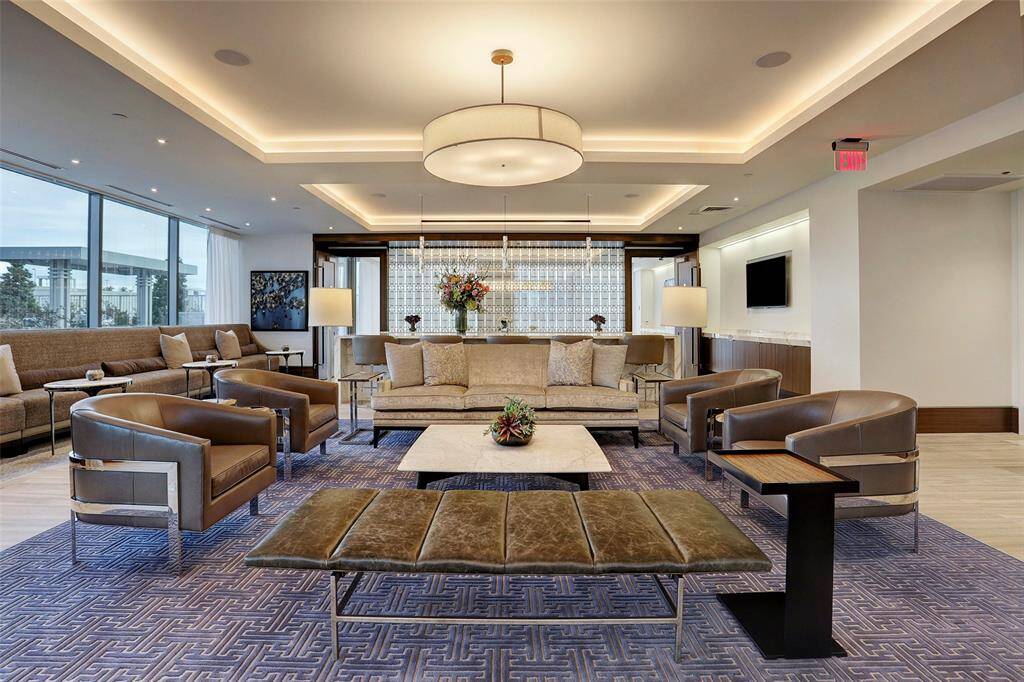 Multiple areas to entertain.