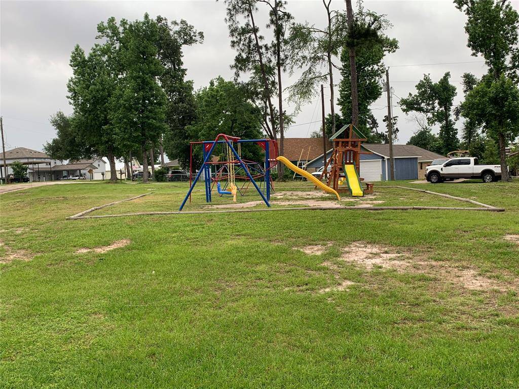 Neighborhood playground area