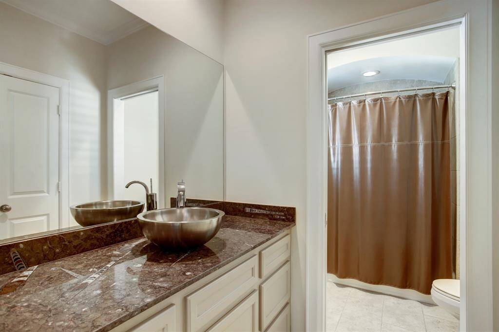 Check out the ensuite bath and across from the vanity is where you will find a nice size walk in closet!