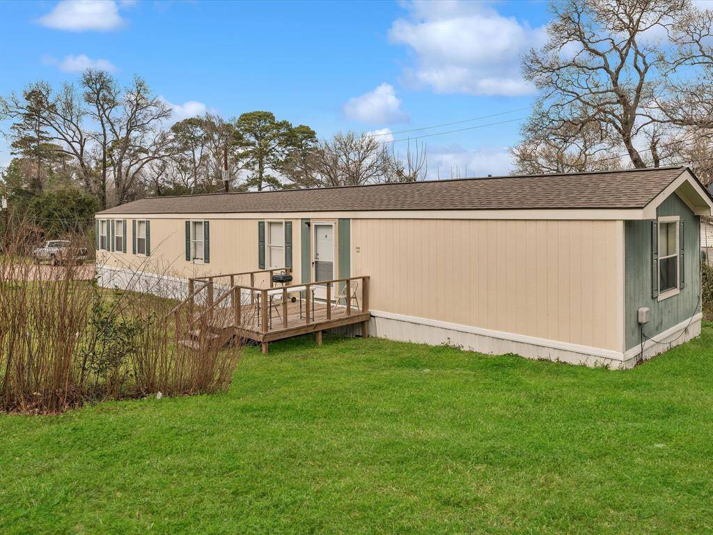 3 BR / 2 Bath manufactured home
