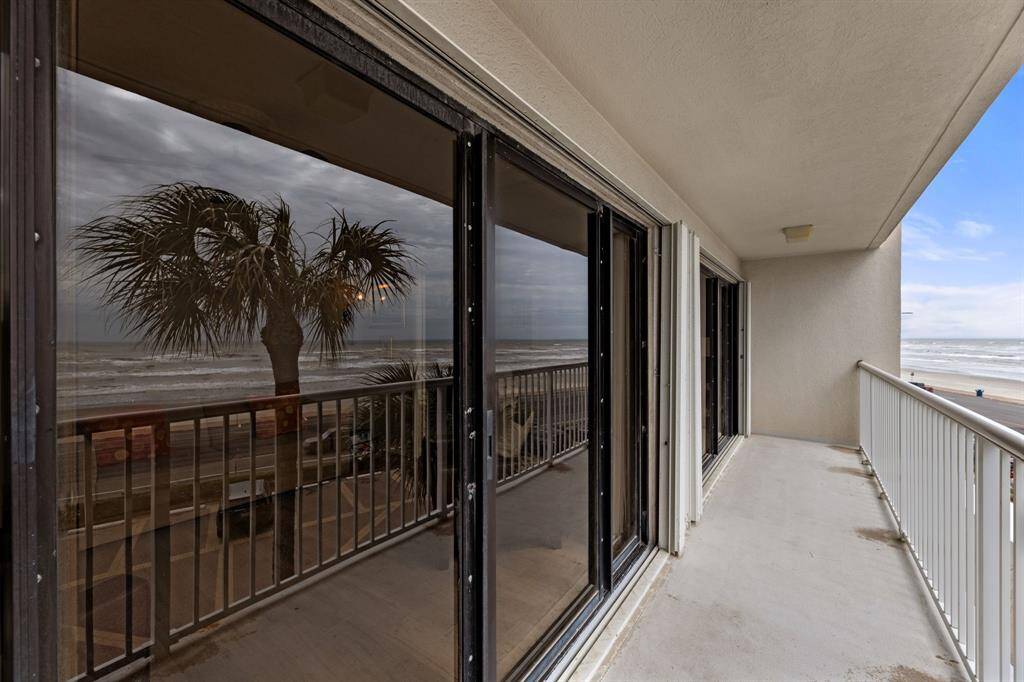This unit has storm shutters