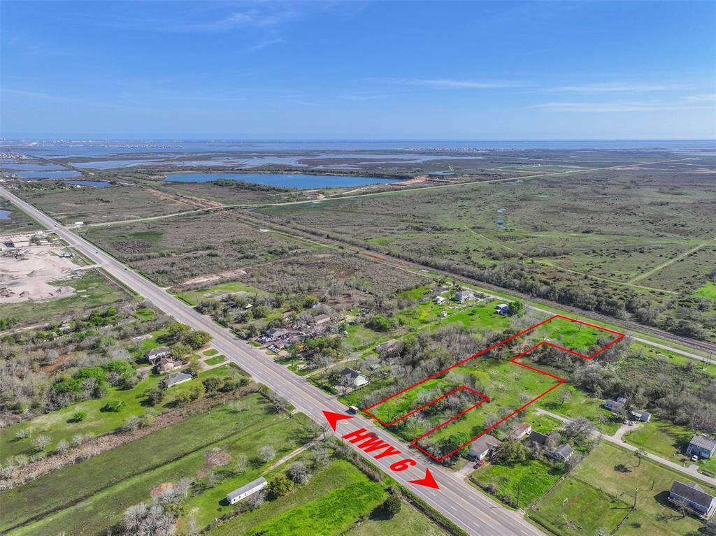 Prime Highway 6 frontage road ready for you to build!!