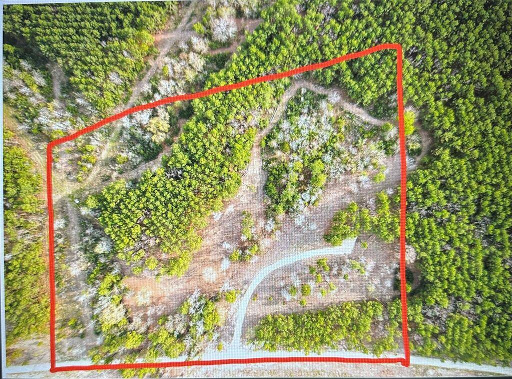 APPROX BOUNDARY LINES - PLAT AVAILABLE