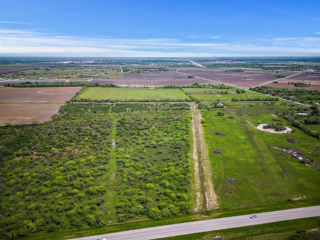 Check out this potential in Rosenberg!