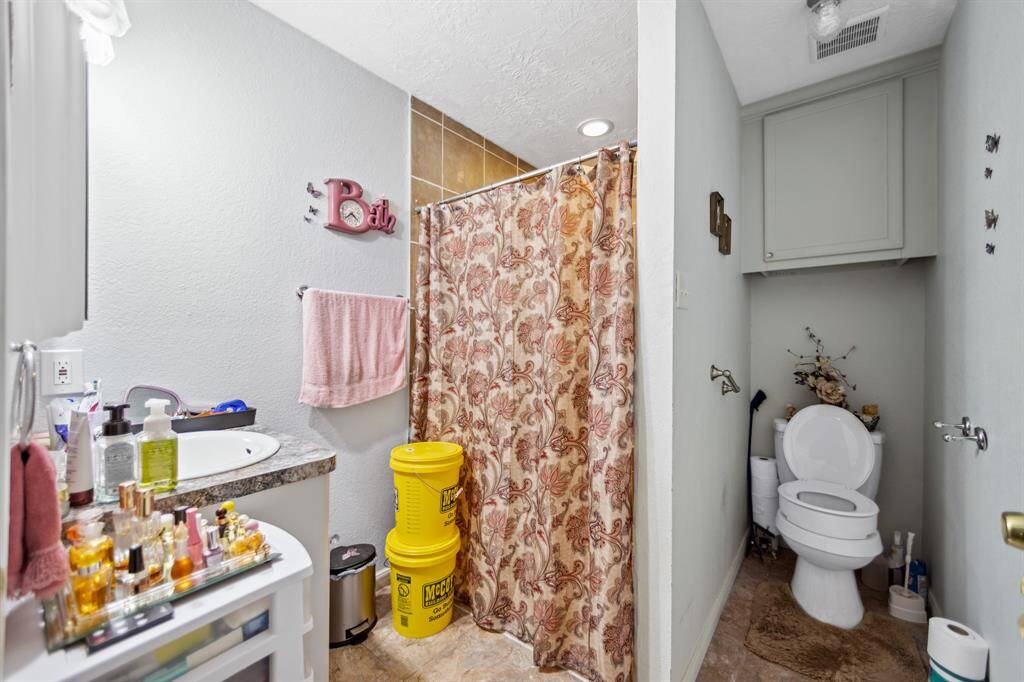 2nd Primary Bathroom-             In-Law Suite