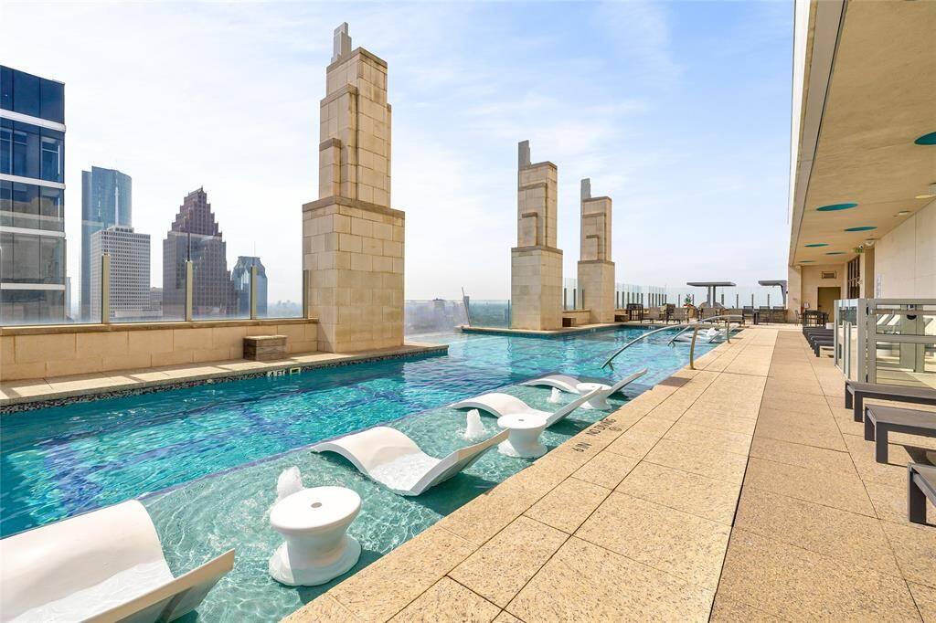 Sky Pool