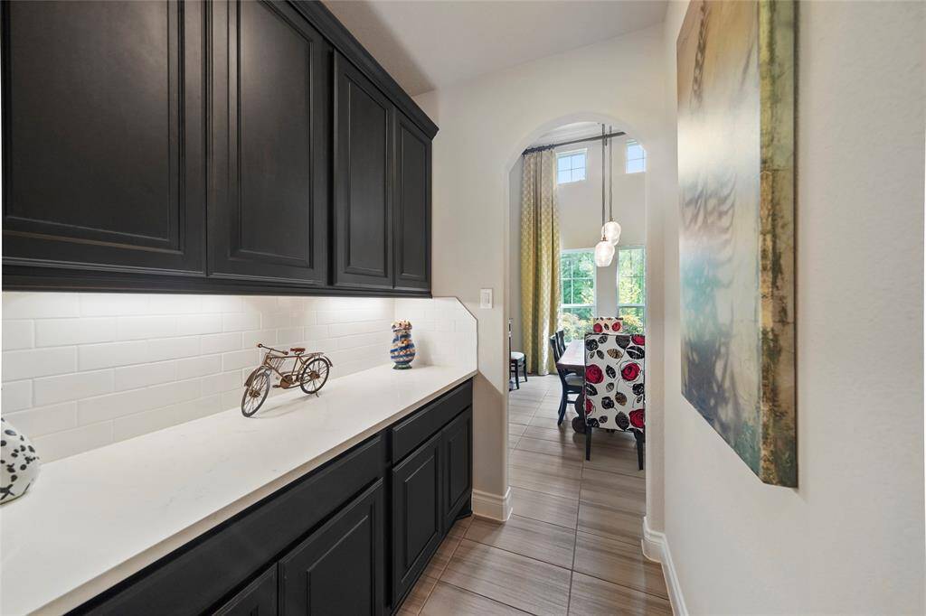 Entertaining will be such a pleasure in the formal dining room.