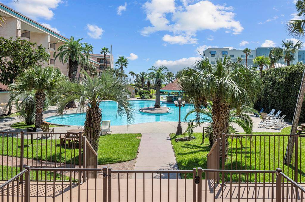 3 awesome pools