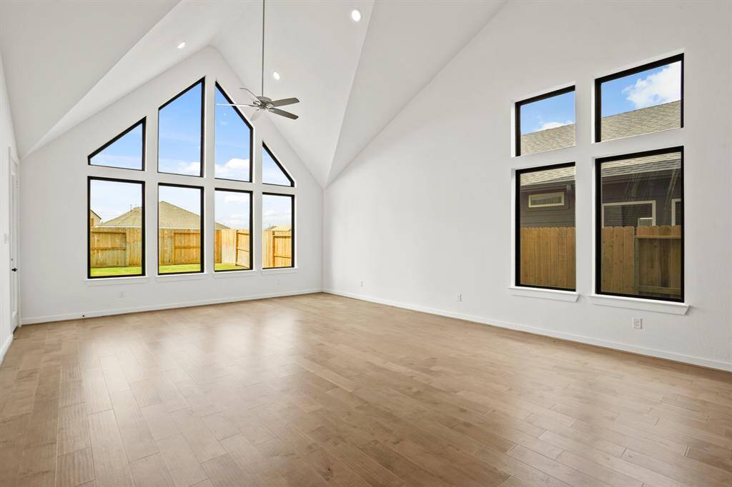 Dining & Family Room