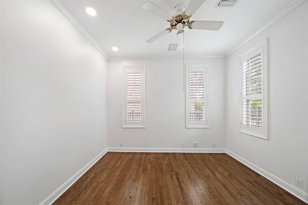 office/study located right off the front door
