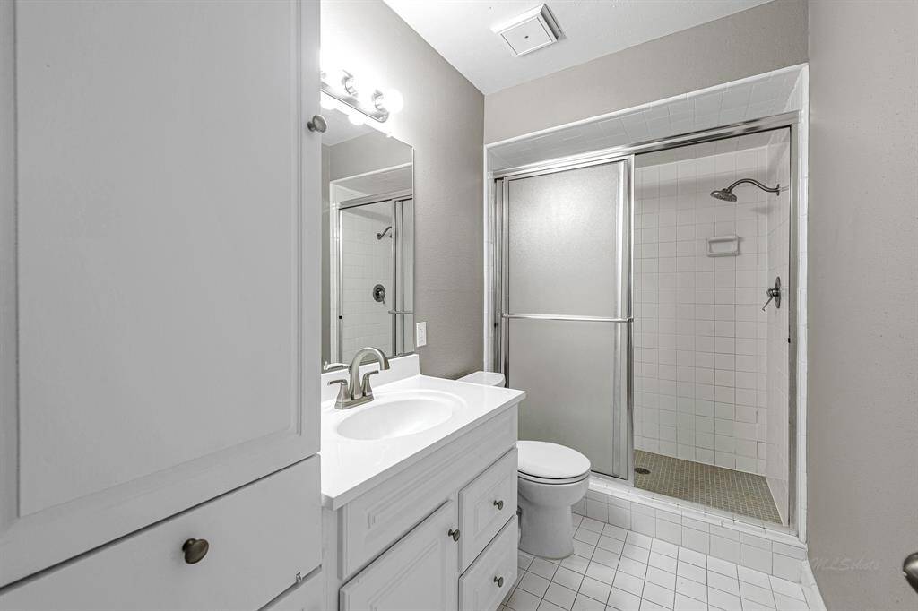 Primary bath with walk-in shower