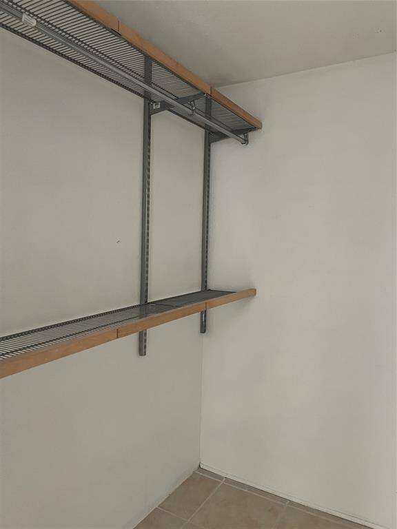 Walk in closet