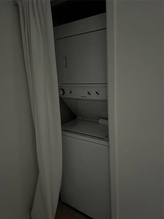 In Unit washer and dryer