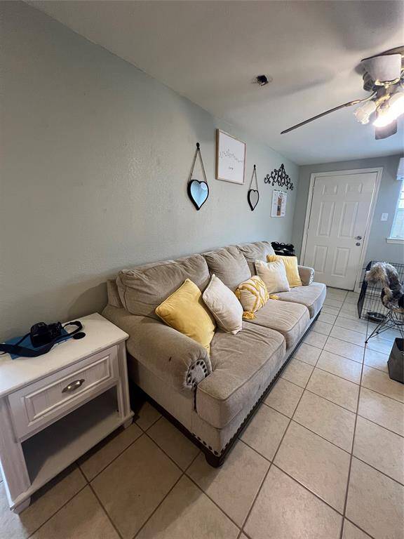 Study/Tv area