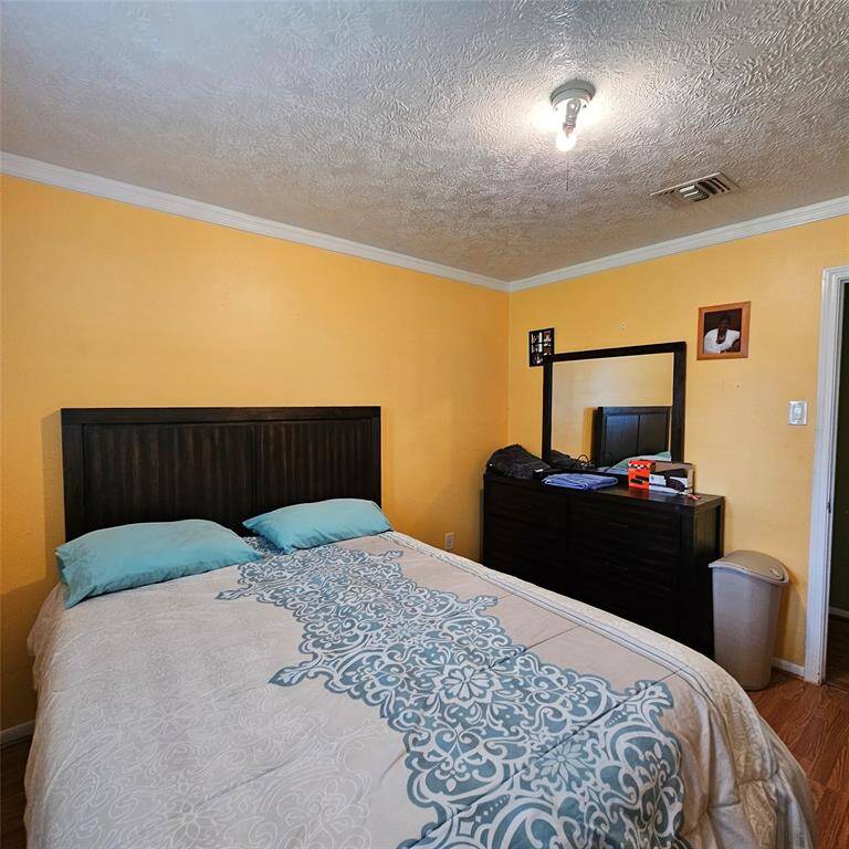 Unit B_Bedroom 2