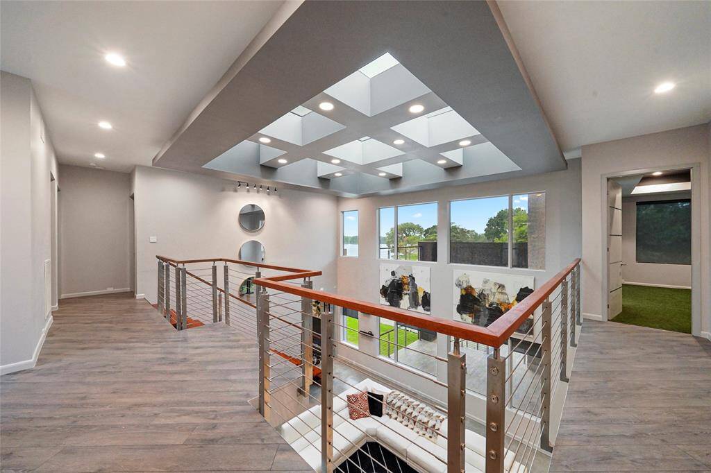 Amazing coffered ceiling