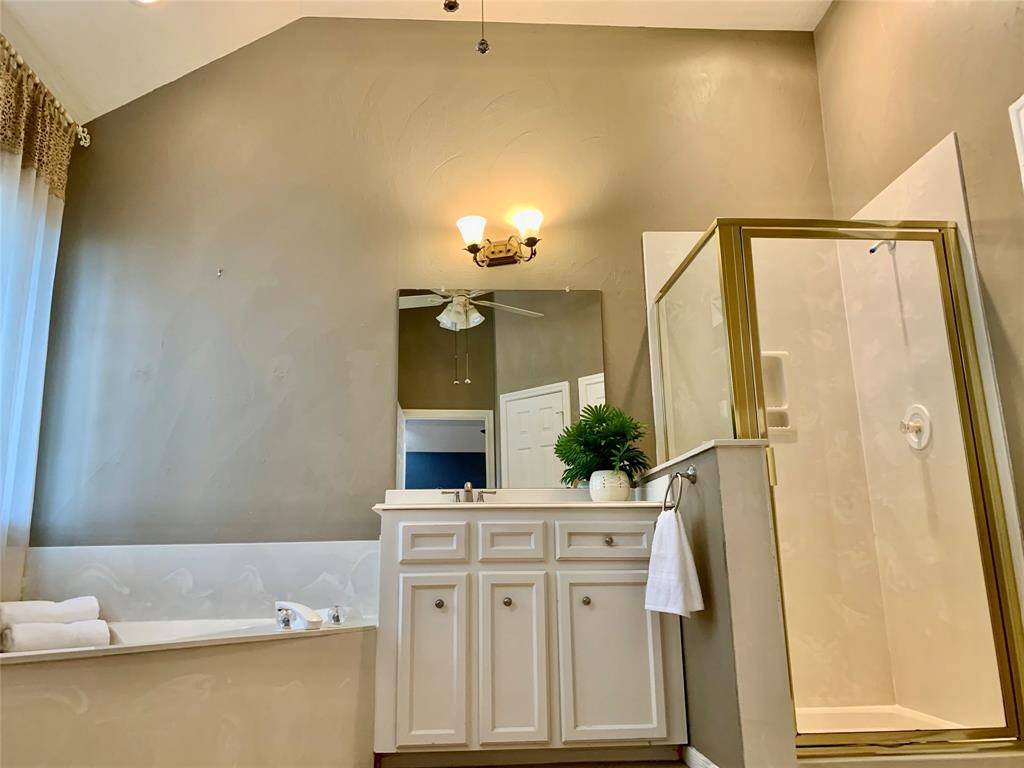 PRIMARY BATH WITH SEPARATE SHOWER AND TOILET (not pictured)