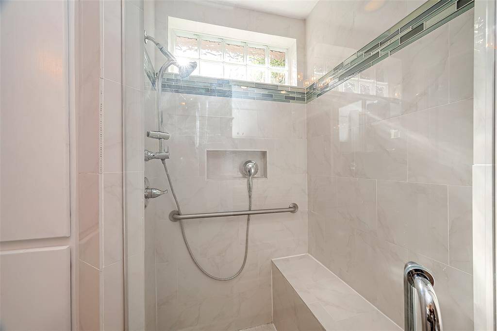 View of 2nd Bath.