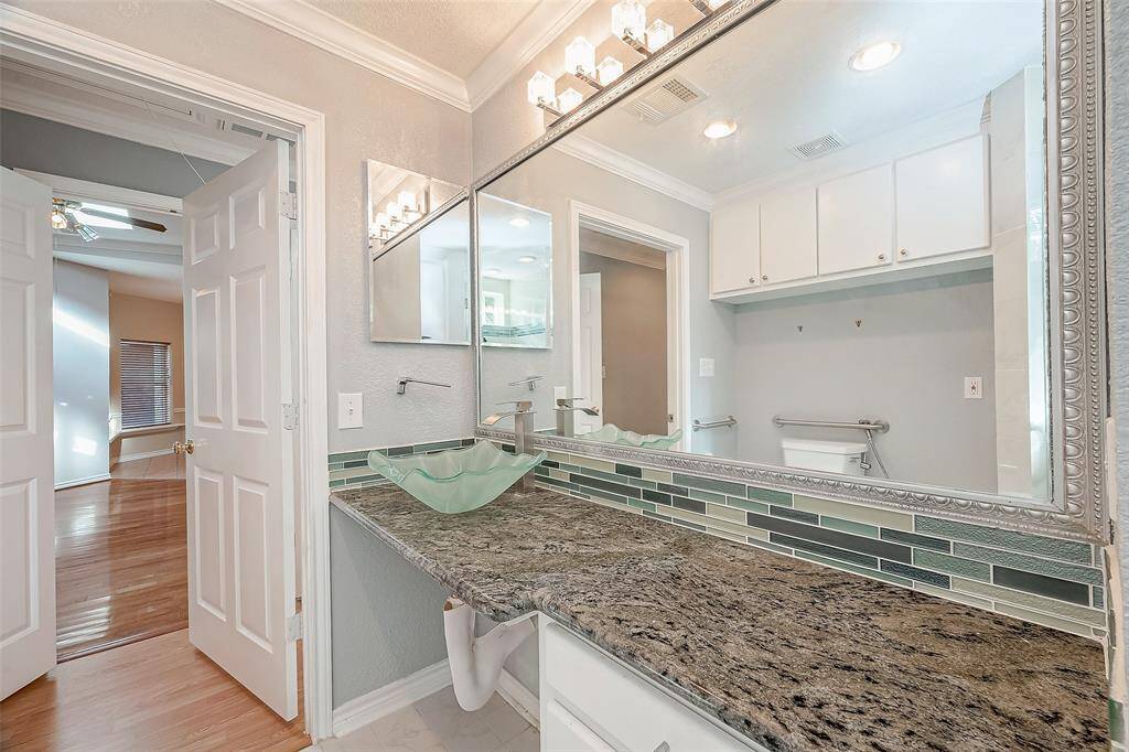 Another View of 2nd Bath.