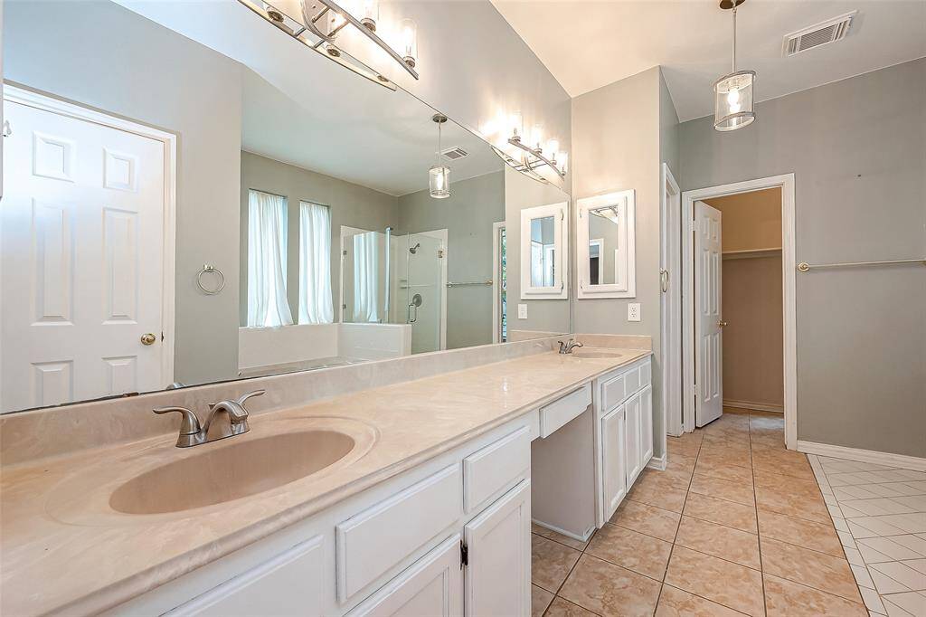 MASTER BATH with 2 Sinks.