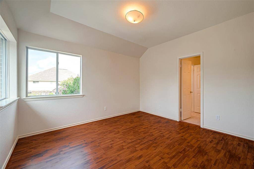 SECONDARY BEDROOM ON 2ND FLOOR.