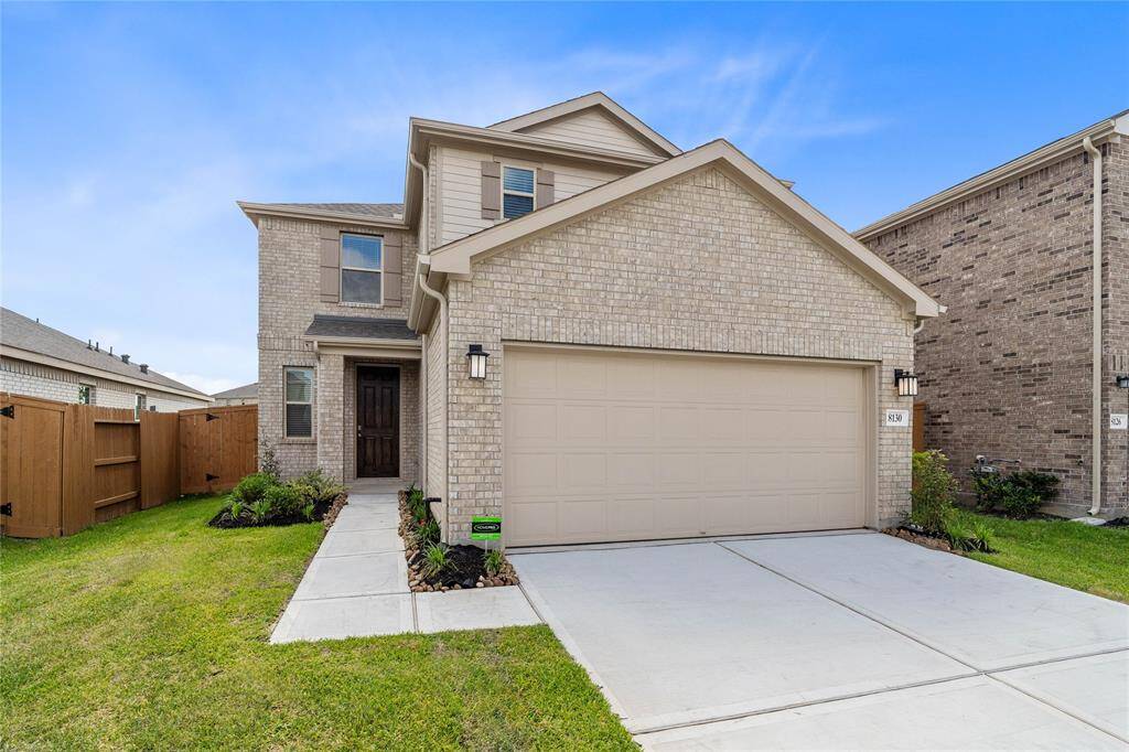 Welcome to 8130 Leisure Point Drive located in Marvida and zoned to Cypress-Fairbanks ISD.