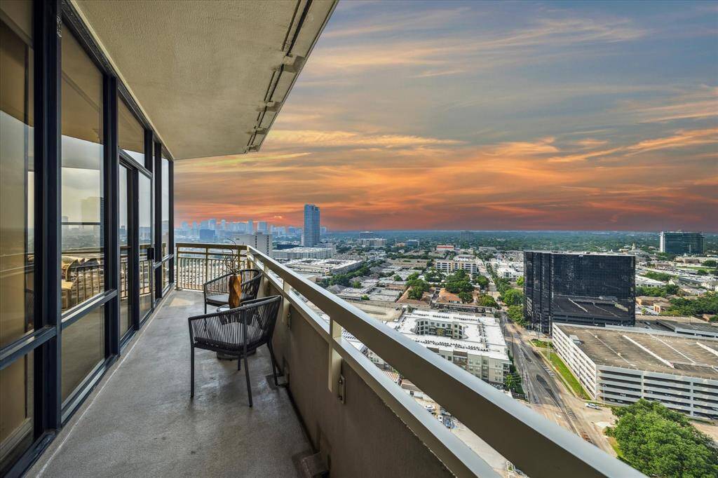 The perfect backdrop for sunset soirees.