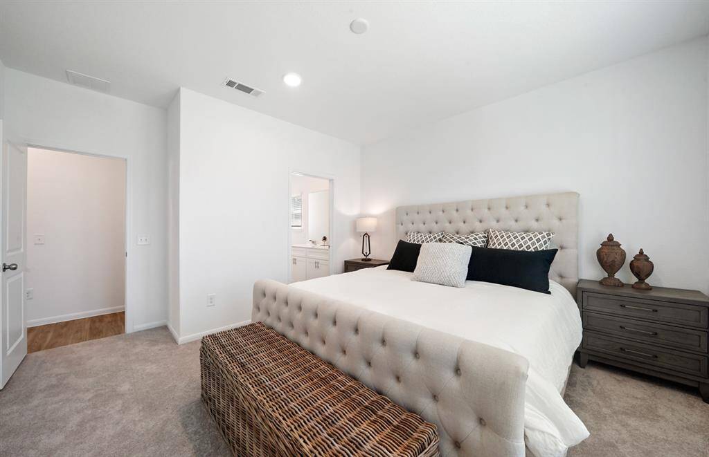 MODEL HOME images may NOT be consistent with the finished product