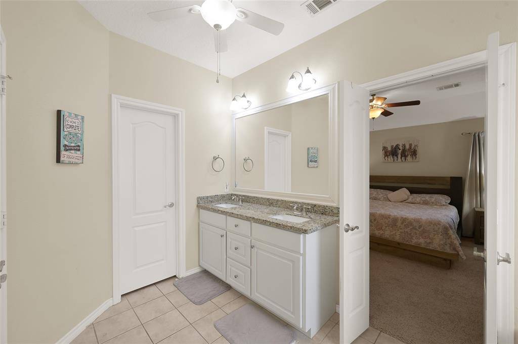Vanity area